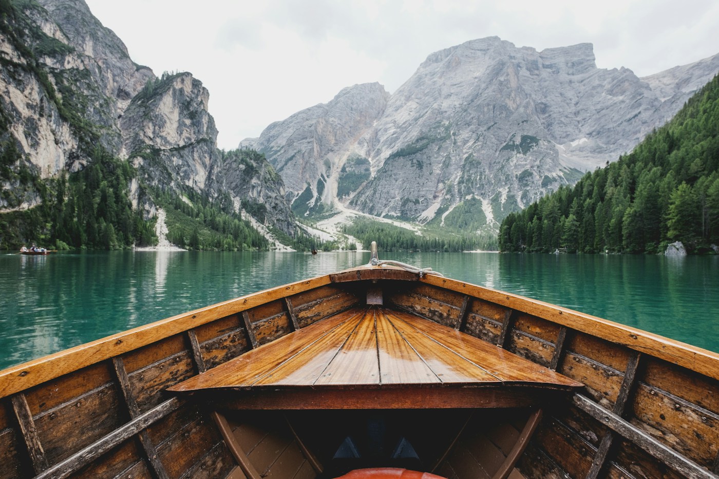 Sample photograph: a lakeside village beneath mountains